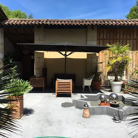 L'arbre Rouge Maison d'hôtes Génissac