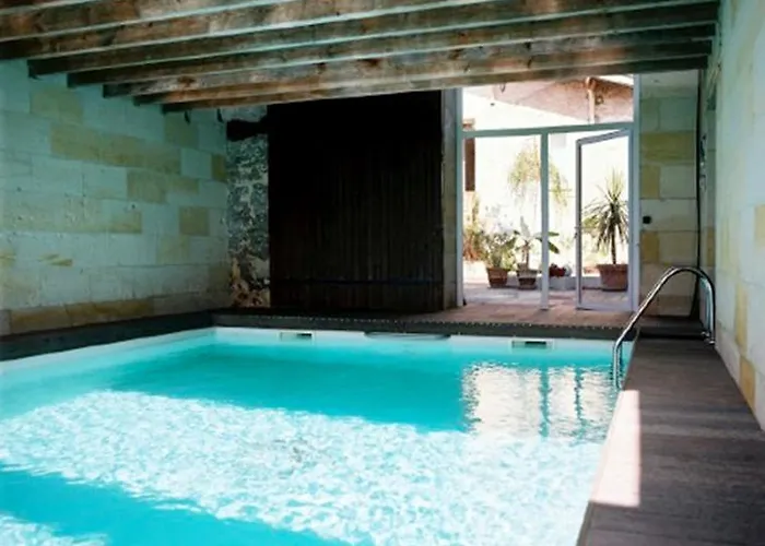 Pensjonat L'arbre Rouge Génissac