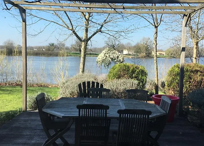 Pensjonat L'arbre Rouge *