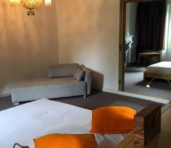 L'arbre Rouge Génissac