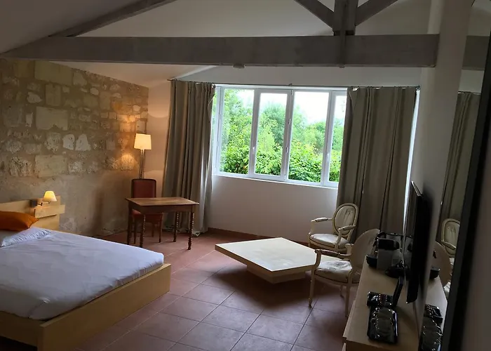 Pensjonat L'arbre Rouge *